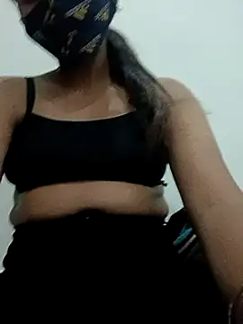 Snapshot of heena-3678 chatting on March 5, 12:55 pm heena-3678 online show from March 5, 12:55 pm