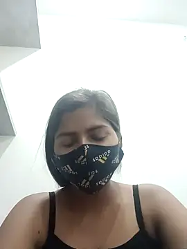 Snapshot of heena-3678 chatting on March 15, 4:13 am heena-3678 online show from March 15, 4:13 am