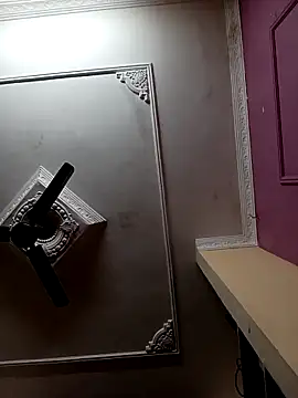 Snapshot of heena-3678 chatting on November 1, 2:08 pm heena-3678 online show from November 1, 2:08 pm