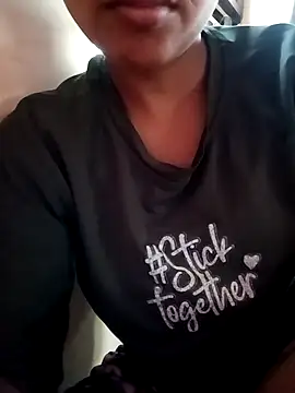 Snapshot of heena-3678 chatting on March 8, 12:31 pm heena-3678 online show from March 8, 12:31 pm