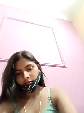 Snapshot of heena-3678 chatting on March 22, 1:14 pm heena-3678 online show from March 22, 1:14 pm