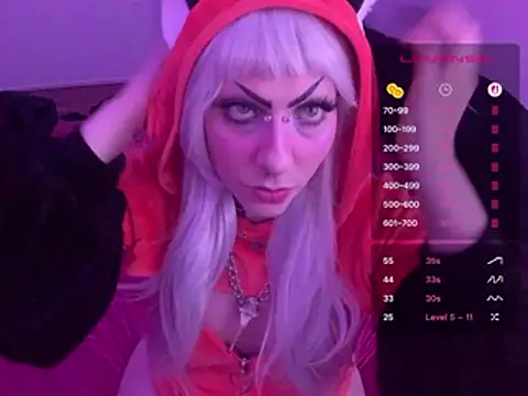 ChrryFoxx online show from May 14, 10:55 am