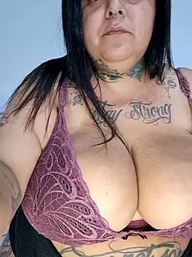 turbinada301 online show from December 18, 8:04 pm