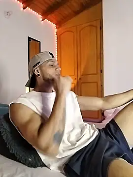 morenosiam online show from December 4, 3:27 am