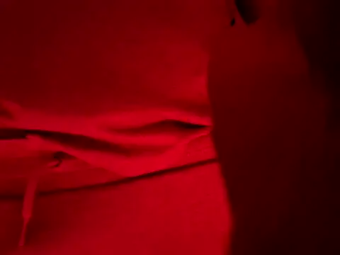 Snapshot of beelzeboobek chatting on October 31, 4:30 pm beelzeboobek online show from October 31, 4:30 pm