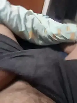 omeriz online show from October 22, 1:55 pm