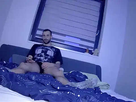 gryzoon online show from November 4, 9:36 pm