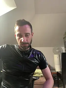 gryzoon online show from April 23, 5:19 am
