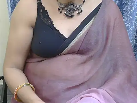 Lovely Manvi online show from December 19, 12:23 pm