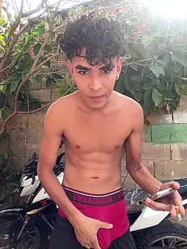 twinks 28 online show from March 18, 7:06 pm