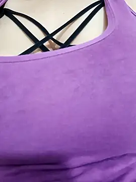 Snapshot of Sehrazat34 chatting on February 24, 11:19 pm Sehrazat34 online show from February 24, 11:19 pm