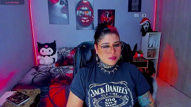 Veronika metal online show from November 14, 7:34 pm