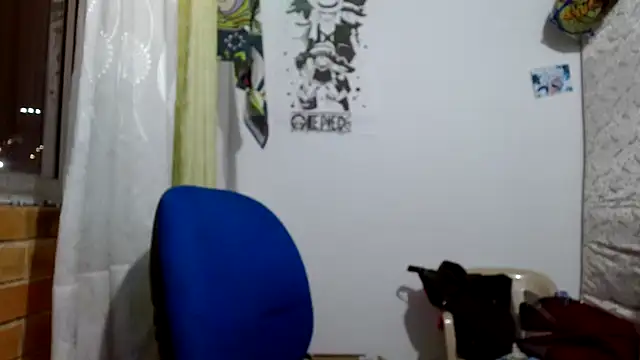 Escarcha-blue online show from November 3, 12:46 am