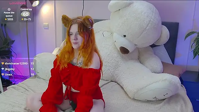 Snapshot of Eva_Starlight chatting on March 9, 7:12 am Eva Starlight online show from March 9, 7:12 am