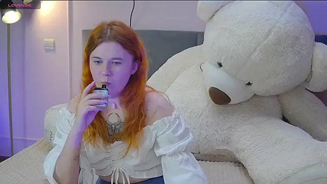 Snapshot of Eva_Starlight chatting on March 16, 4:20 am Eva Starlight online show from March 16, 4:20 am