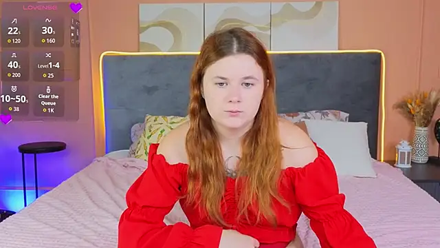 Snapshot of Eva_Starlight chatting on September 25, 4:05 am Eva Starlight online show from September 25, 4:05 am