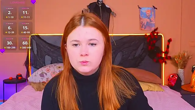 Snapshot of Eva_Starlight chatting on October 27, 4:05 am Eva Starlight online show from October 27, 4:05 am