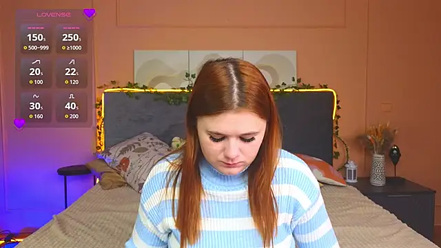 Snapshot of Eva_Starlight chatting on November 14, 4:11 am Eva Starlight online show from November 14, 4:11 am