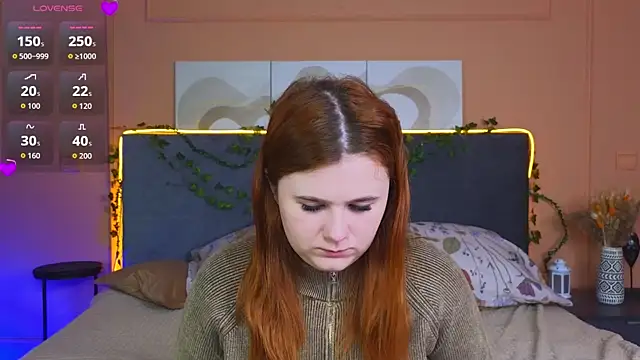 Snapshot of Eva_Starlight chatting on November 21, 4:11 am Eva Starlight online show from November 21, 4:11 am