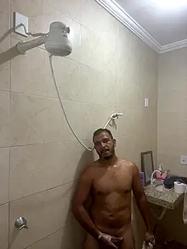 Lindp190194 online show from December 18, 8:26 pm