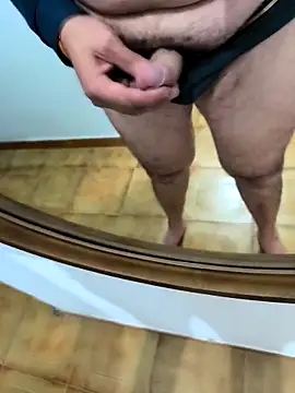 Snapshot of Andros1975 chatting on September 30, 7:41 pm Andros1975 online show from September 30, 7:41 pm