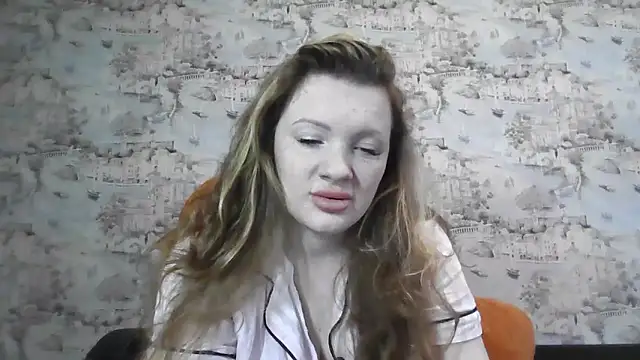 Eveline May online show from March 12, 9:59 am