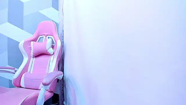 Gianna Watson online show from February 27, 1:17 pm