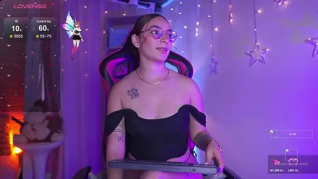 issa monterrey online show from November 19, 9:04 pm