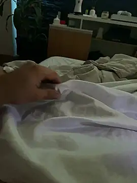 Snapshot of _maxi_2024 chatting on March 20, 5:25 pm maxi 2024 online show from March 20, 5:25 pm