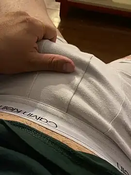 Snapshot of _maxi_2024 chatting on December 20, 5:31 pm maxi 2024 online show from December 20, 5:31 pm