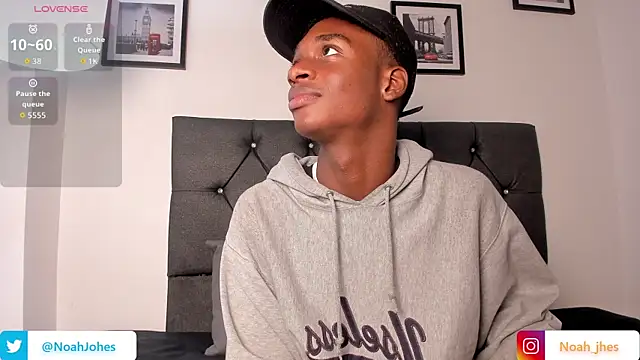 noah johes online show from October 25, 4:09 am