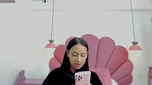 Snapshot of zephyra-angels chatting on March 13, 12:59 am zephyra-angels online show from March 13, 12:59 am