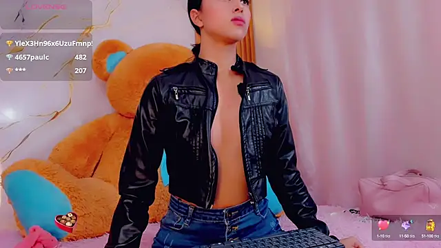 ValeriCardenas online show from March 15, 12:15 am