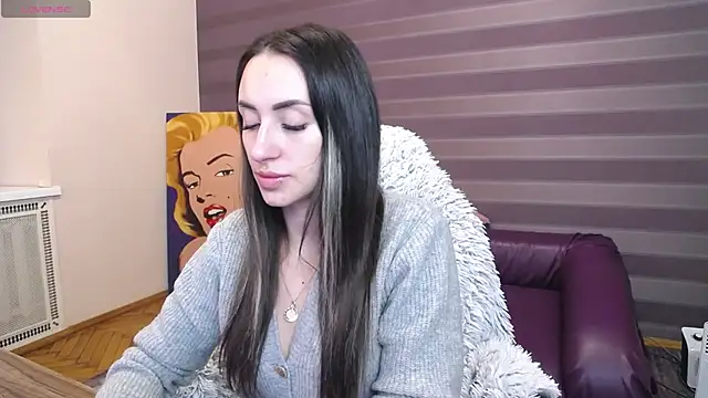 JenniferStone online show from February 19, 9:16 am