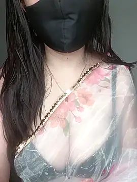 Snapshot of neha_rohan12 chatting on March 16, 9:05 pm neha rohan12 online show from March 16, 9:05 pm