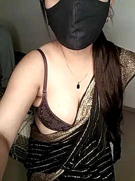 Snapshot of neha_rohan12 chatting on March 22, 6:25 pm neha rohan12 online show from March 22, 6:25 pm