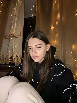 Snapshot of MrrKate chatting on February 21, 12:55 am MrrKate online show from February 21, 12:55 am