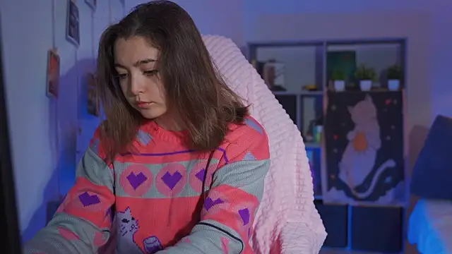 nymphalinae online show from March 11, 11:55 am