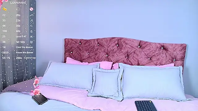 Snapshot of miaoconell chatting on March 20, 7:35 pm miaoconell online show from March 20, 7:35 pm