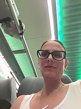 Snapshot of NataKitten chatting on November 17, 7:30 pm NataKitten online show from November 17, 7:30 pm