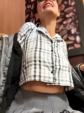 Snapshot of NataKitten chatting on November 22, 9:41 am NataKitten online show from November 22, 9:41 am