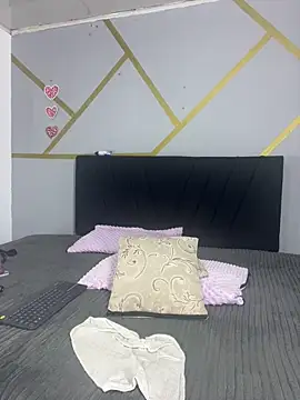 Snapshot of angellicaa_ chatting on March 4, 7:32 pm angellicaa online show from March 4, 7:32 pm