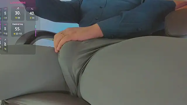 MxsterJohn online show from January 19, 2:04 am