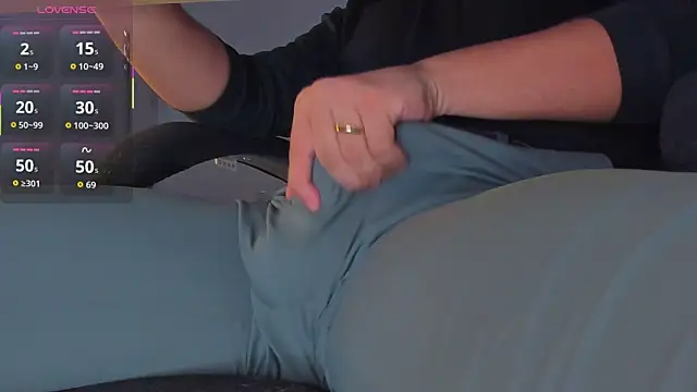 MxsterJohn online show from July 23, 5:05 am