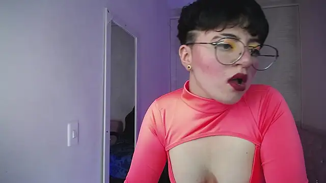 safyka online show from March 21, 4:07 pm