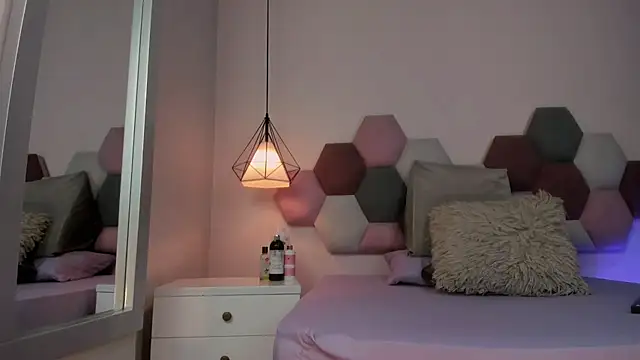 SeleneLujan online show from February 22, 2:15 pm