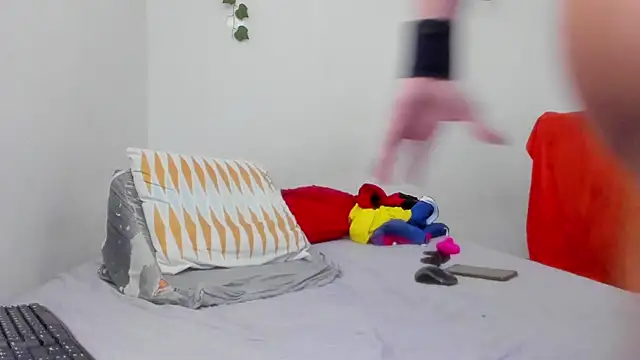 damian c12 online show from March 9, 11:25 pm