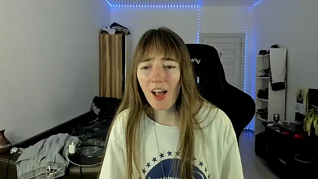 Snapshot of bekkawell chatting on October 27, 6:23 pm bekkawell online show from October 27, 6:23 pm