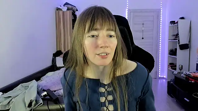 Snapshot of bekkawell chatting on November 11, 4:07 pm bekkawell online show from November 11, 4:07 pm