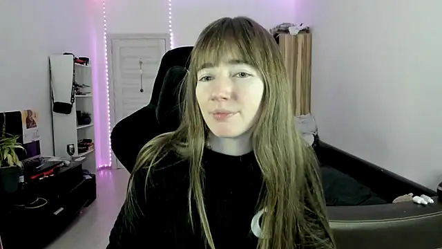 Snapshot of bekkawell chatting on November 18, 5:06 pm bekkawell online show from November 18, 5:06 pm